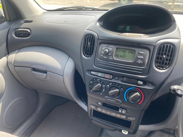 Toyota Verso Verso Gls Vvt-i 5-Door Beige #7