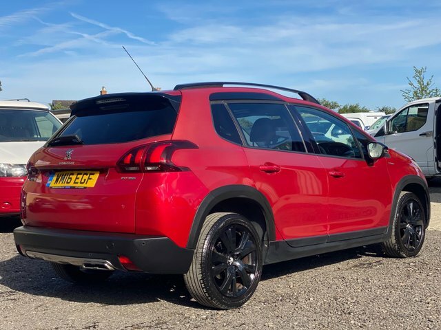 Peugeot 2008 1.2 Puretech Gt Line Euro 6 S S WM16EGF Red #4