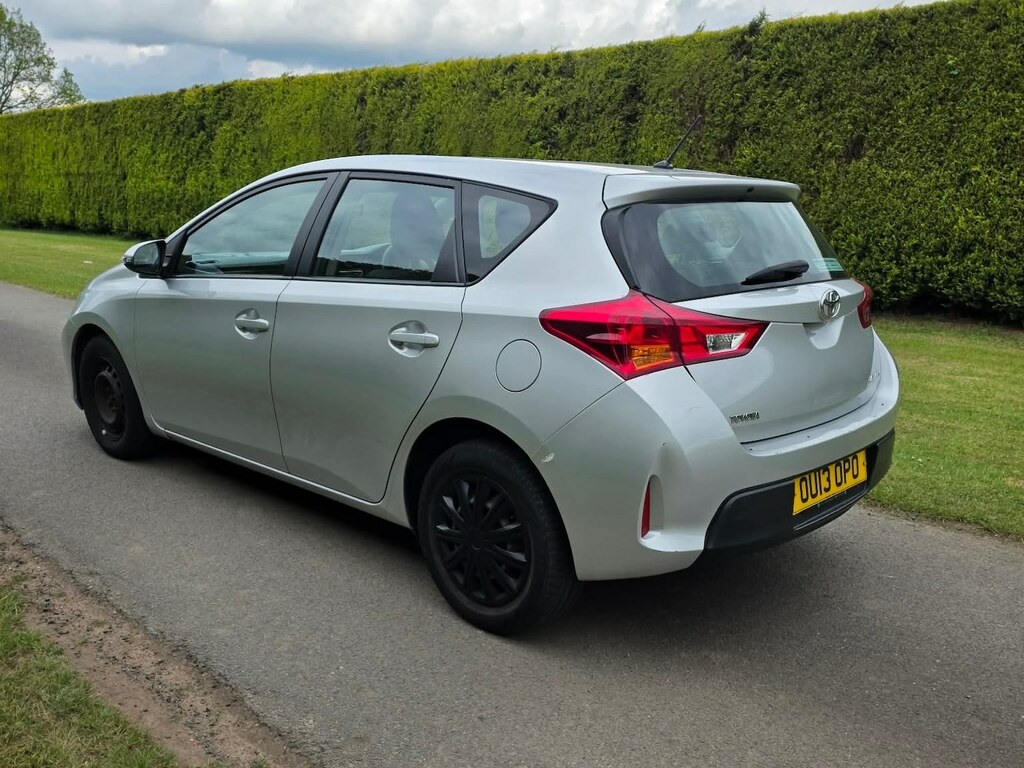 Toyota Auris 1.4 D-4d Active OU13OPO #6