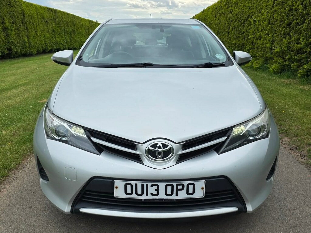 Toyota Auris 1.4 D-4d Active OU13OPO #3