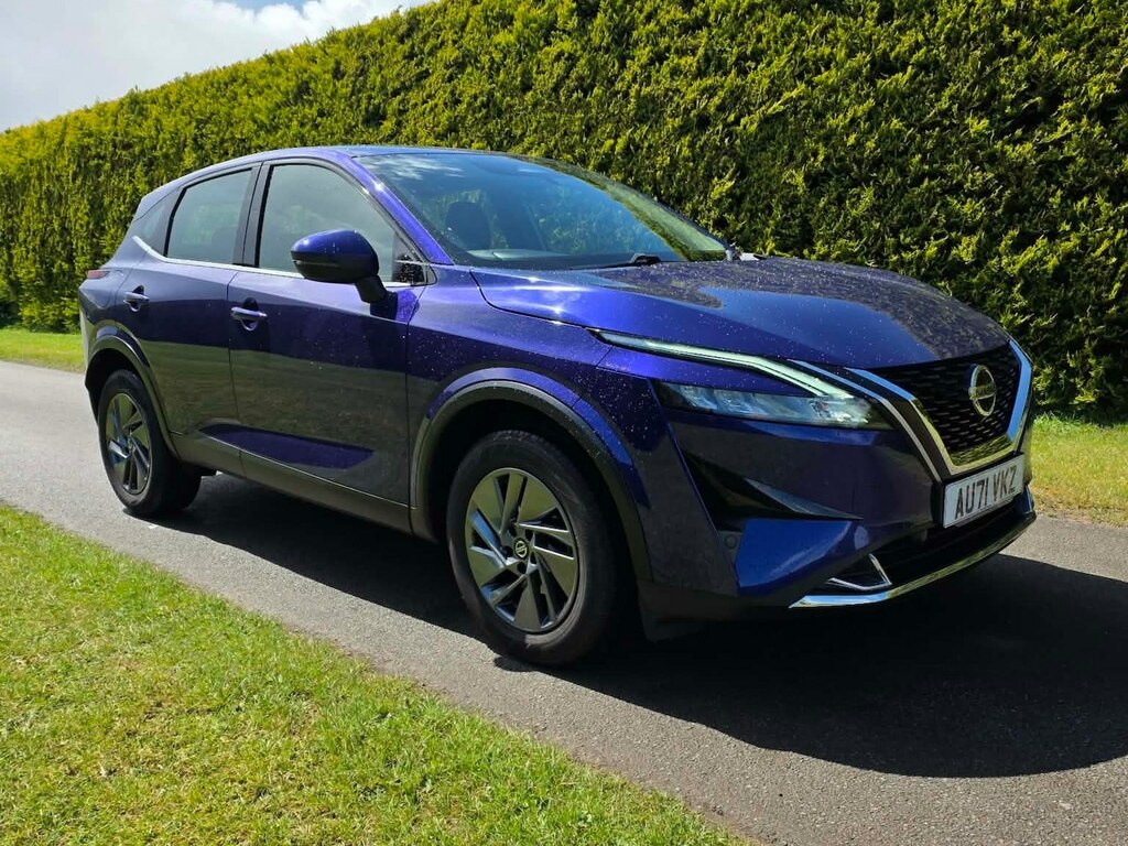 Nissan Qashqai 1.3 Dig-t Mh 158 Acenta Premium Xtronic 