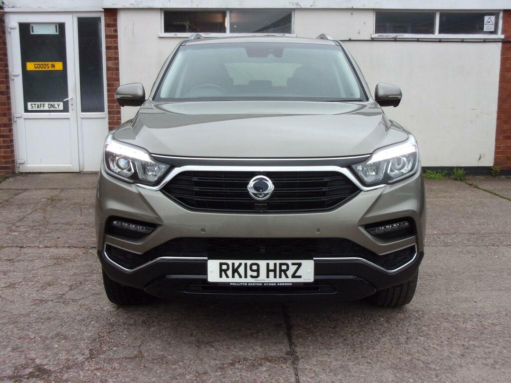 SsangYong Rexton 2.2D Ultimate T-tronic 4Wd Euro 6 Beige #2