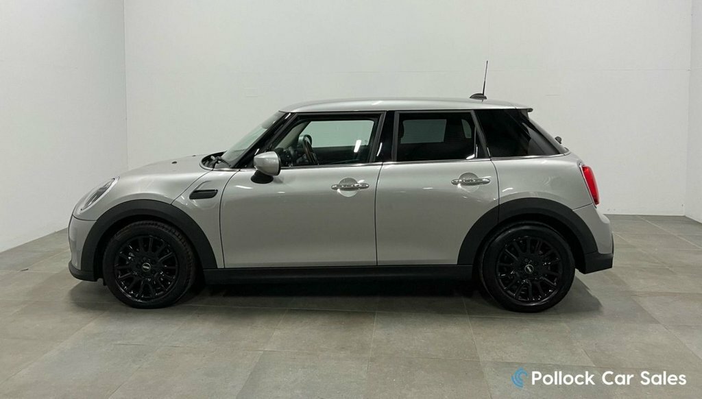 Mini Hatch 1.5L Cooper Classic KO73HDZ Silver #4