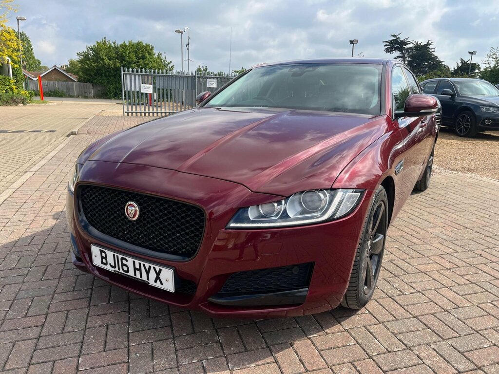 Jaguar XF 2.0D Portfolio Euro 6 Ss BJ16HYX Red #5