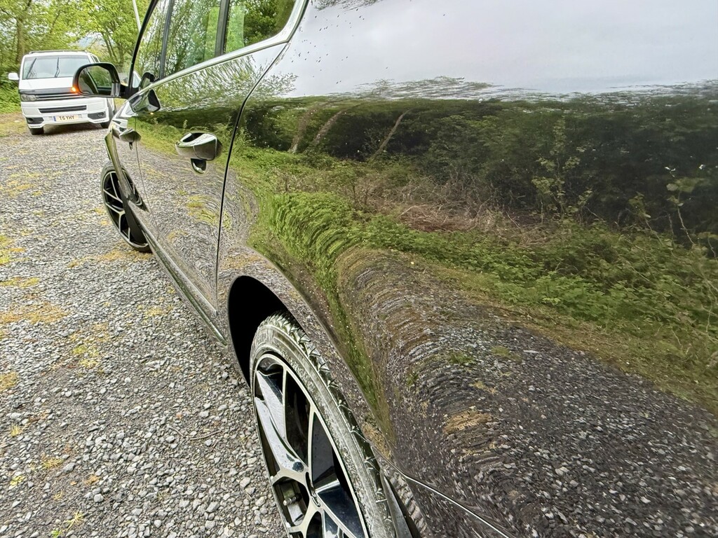 Skoda Superb Hatchback Brown #8