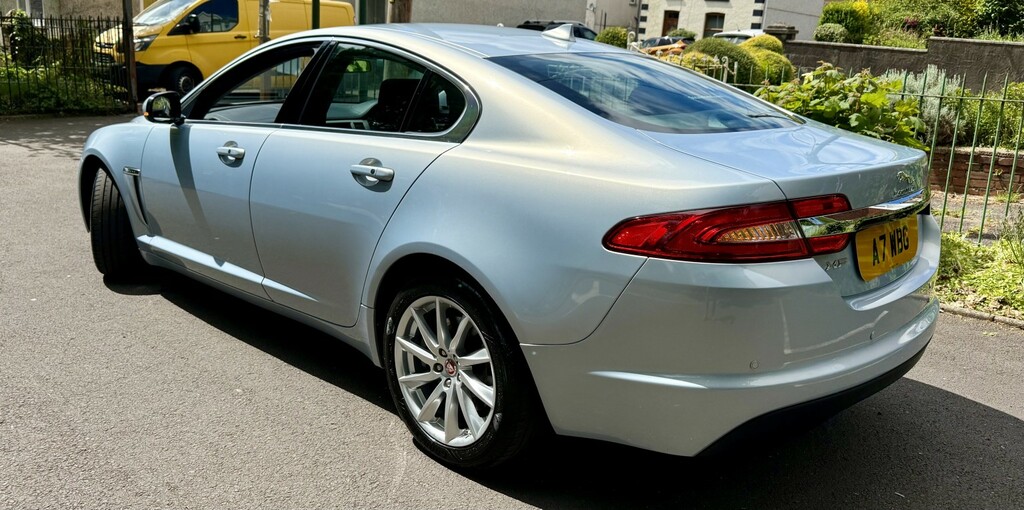 Jaguar XF Saloon 2.2 D200premium Luxonly 24K-cam-xenon-fac Silver #6