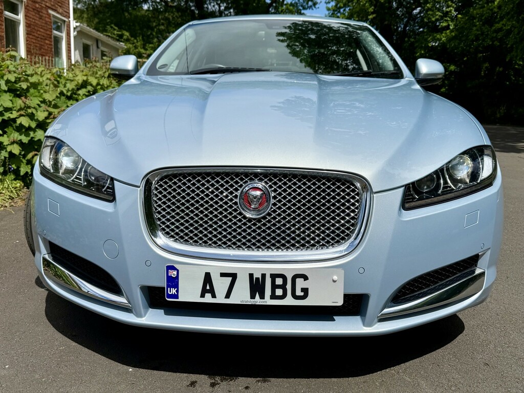 Jaguar XF Saloon 2.2 D200premium Luxonly 24K-cam-xenon-fac Silver #4