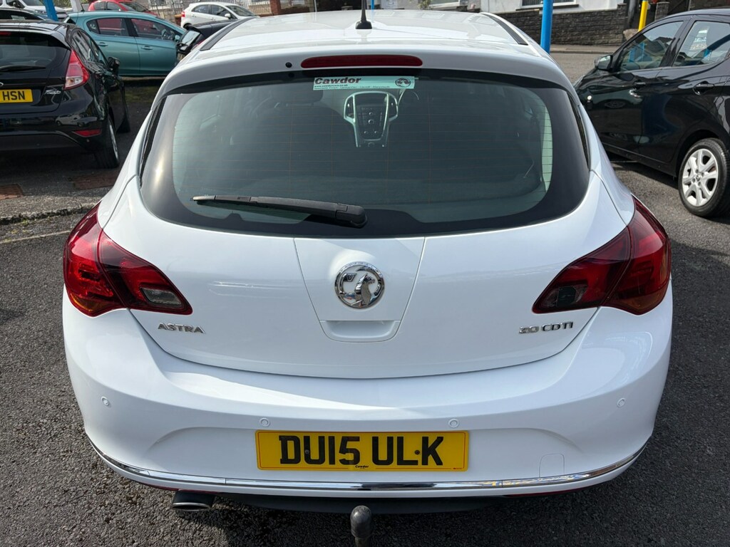 Vauxhall Astra 2.0 Cdti 16V Ecoflex Sri 165 DU15ULK White #4