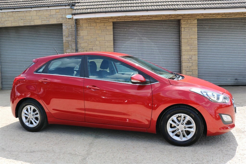 Hyundai I30 1.6 Crdi Blue Drive Se Nav Euro 6 Ss EO16XJC  #3