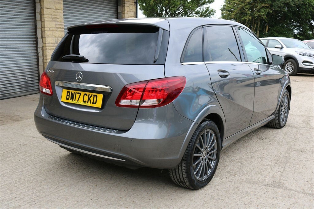 Mercedes-Benz B Class B250e Sport Executive #6