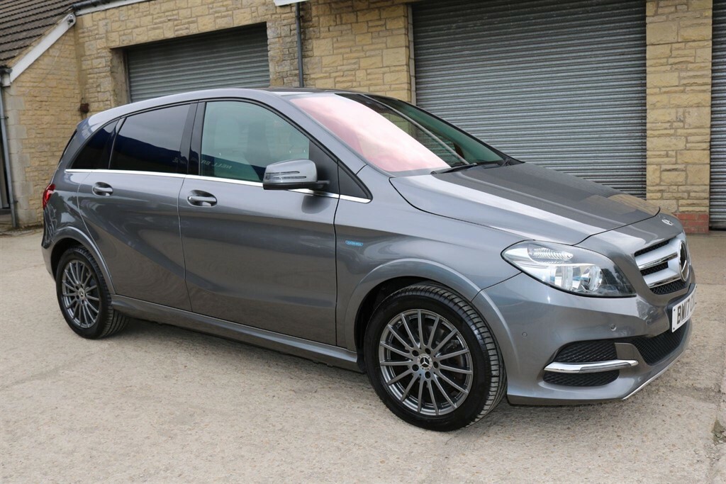 Mercedes-Benz B Class B250e Sport Executive #2
