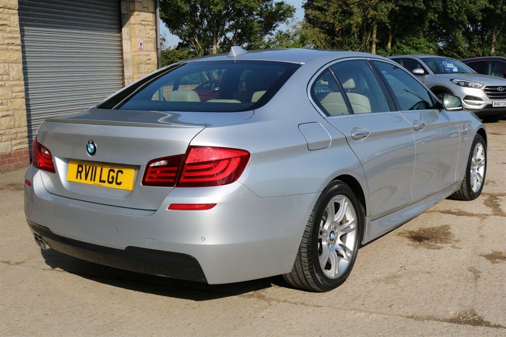BMW 5 Series 2.0 520D M Sport Steptronic Euro 5 #6