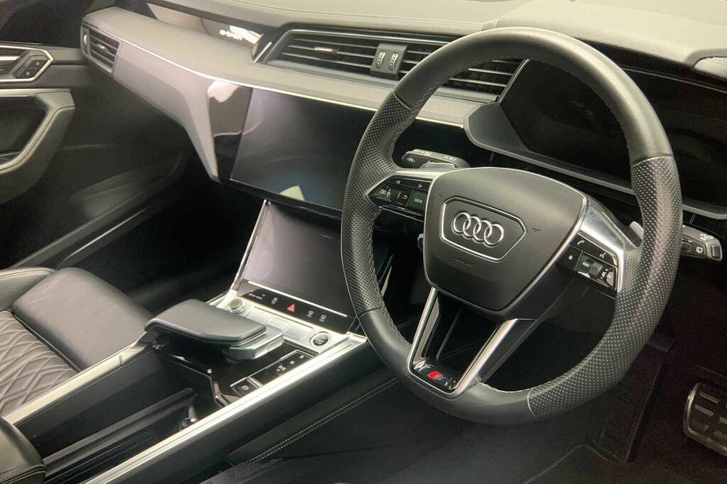 Audi Q8 e tron Vorsprung 55 E-tron Quattro 300,00 Kw - 2023 HG23PHO Grey #6
