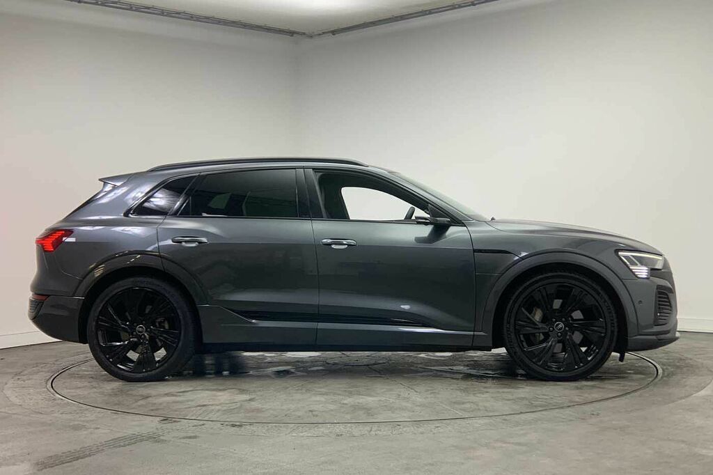 Audi Q8 e tron Vorsprung 55 E-tron Quattro 300,00 Kw - 2023 HG23PHO Grey #4