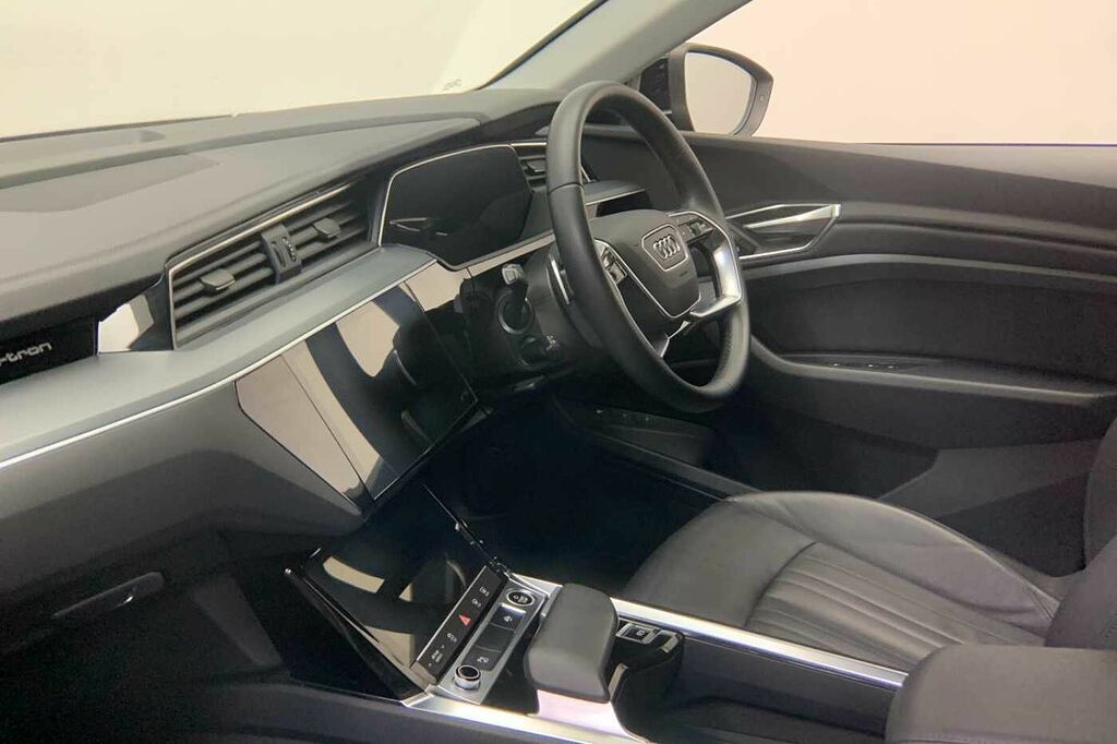 Audi E-tron Sportback Technik 50 Quattro 230,00 Kw - 2022 WM72KHX Black #2