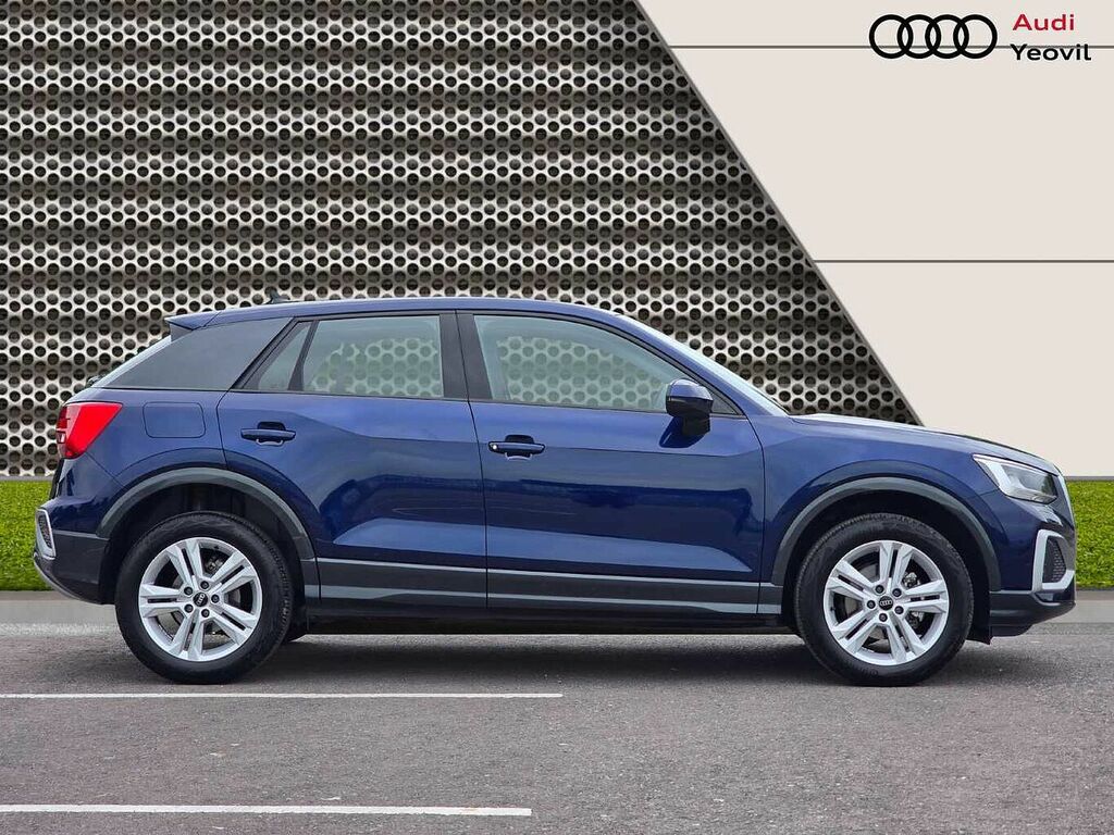 Audi Q2 Sport 30 Tfsi 116 Ps 6-Speed - 2026 Blue #4
