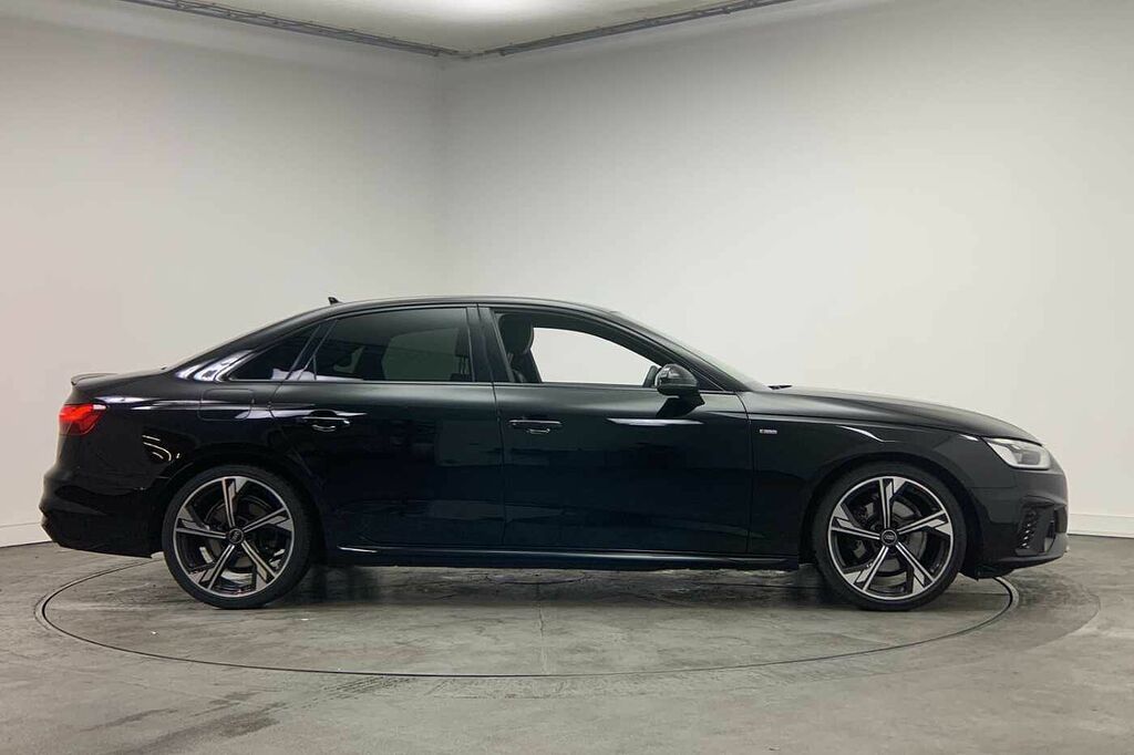 Audi A4 Black Edition 35 Tfsi 150 Ps S Tronic - 2023 HG23BXB Black #4