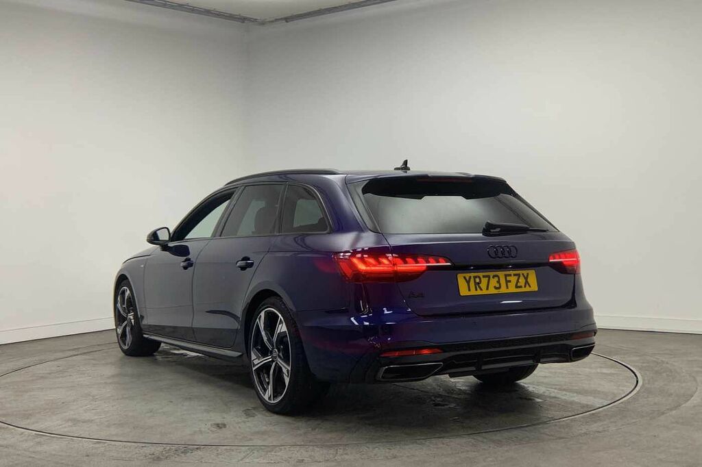 Audi A4 Avant Avant Black Edition 40 Tfsi 204 Ps S Tronic - 2023 YR73FZX Blue #3