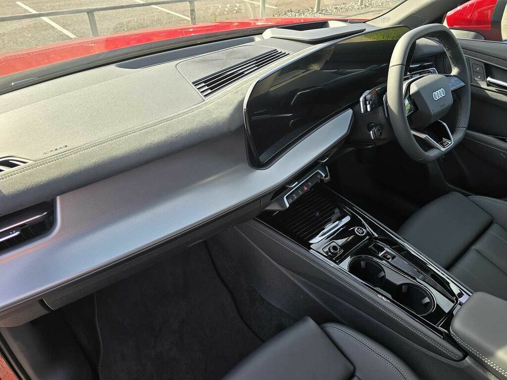 Audi Q3 Suv S Line Tfsi Quattro 204 Ps S Tronic - 2026 WF26XYC Red #2