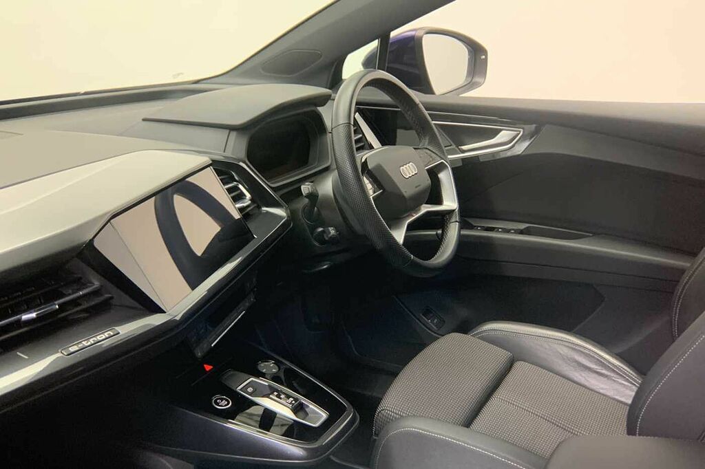Audi Q4 E Tron Q4 Sportback S Line 40 E-tron 150,00 Kw - 2023 NJ23HHM Blue #2