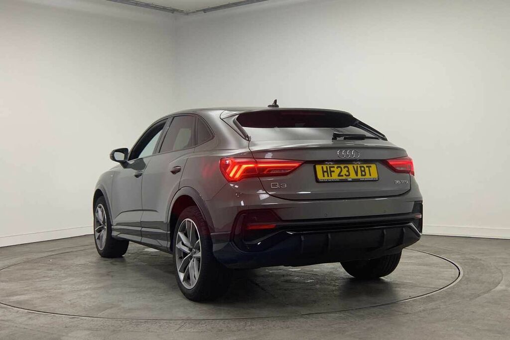 Audi Q3 Black Edition 35 Tfsi 150 Ps 6-Speed - 2023 HF23VBT Grey #3