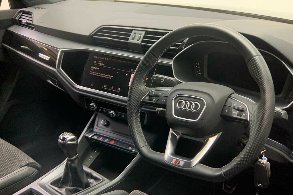 Audi Q3 Black Edition 35 Tfsi 150 Ps 6-Speed - 2023 HF23VBT Grey #6