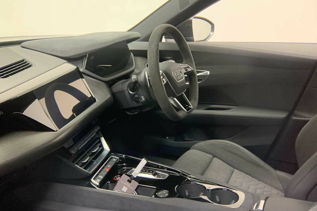 Audi E Tron GT Gt Quattro 350,00 Kw - 2022 FD72HJK Grey #2