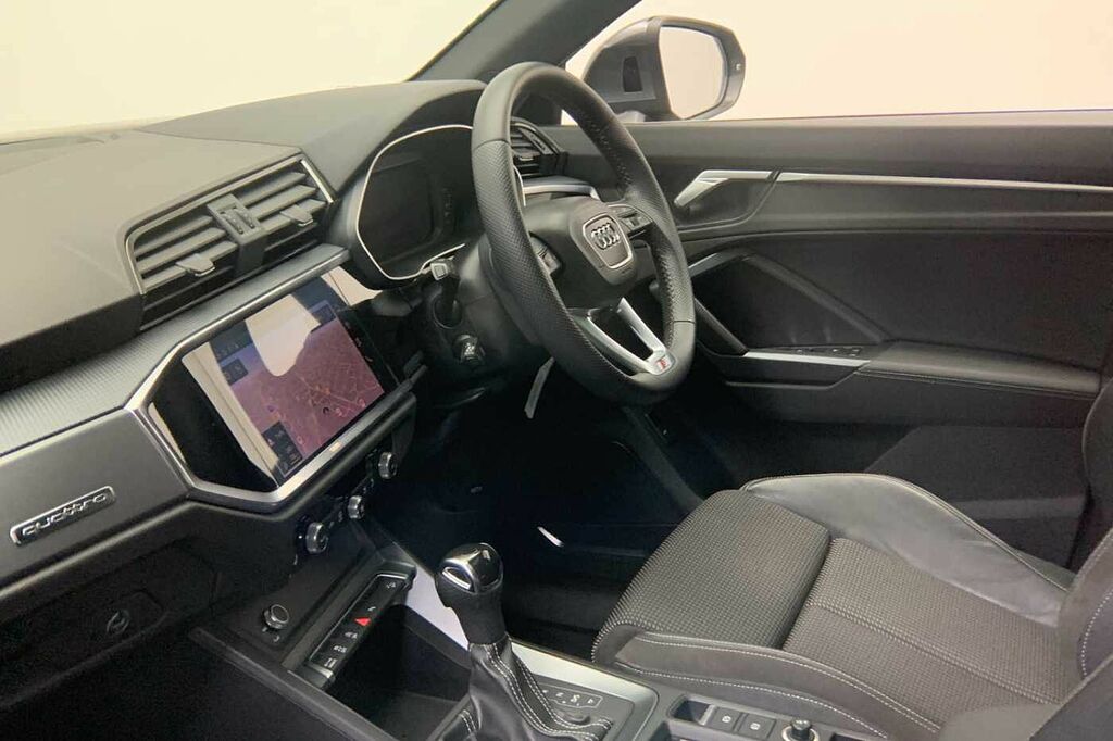 Audi Q3 S Line 40 Tfsi Quattro 190 Ps S Tronic - 2019 WN69YXM Grey #2
