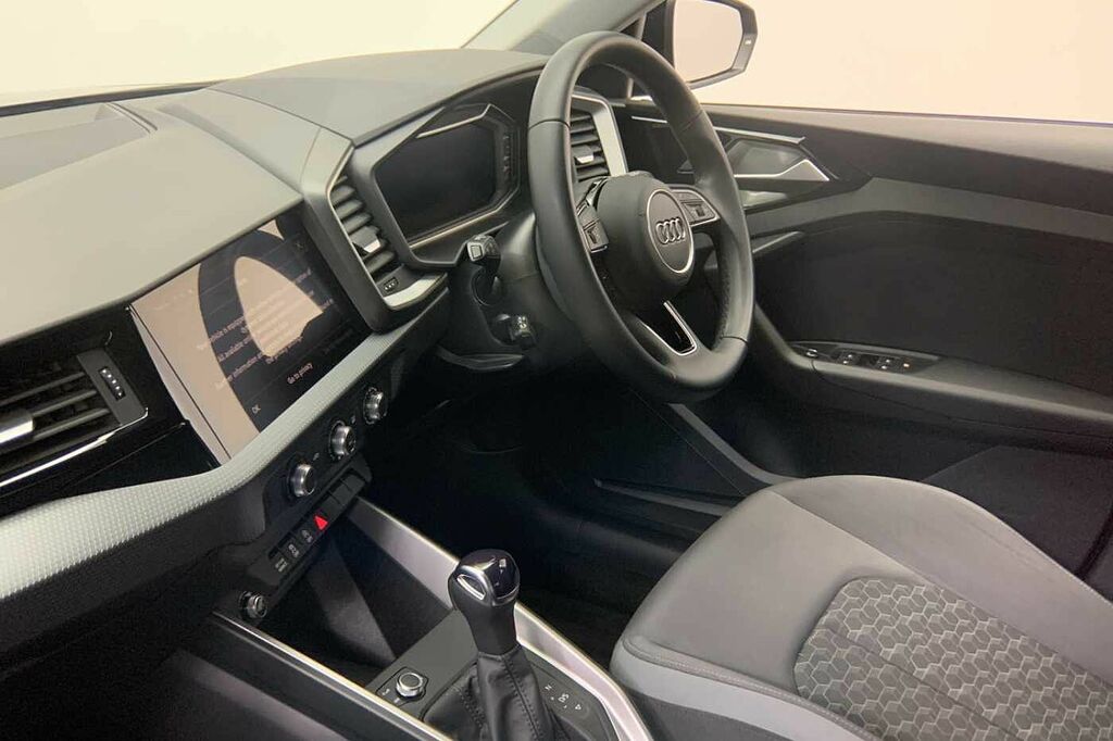 Audi A1 Sport 30 Tfsi 110 Ps S Tronic - 2024 HF24VGV Black #2