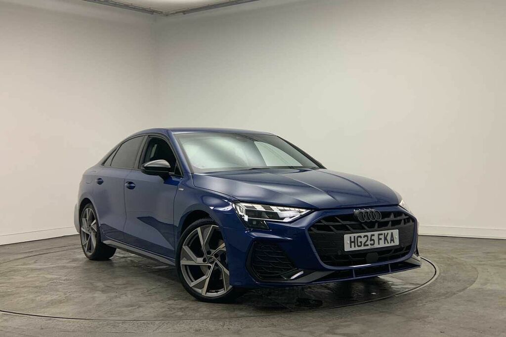 Audi A3 Black Edition 35 Tfsi 150 Ps S Tronic - 2025 Blue