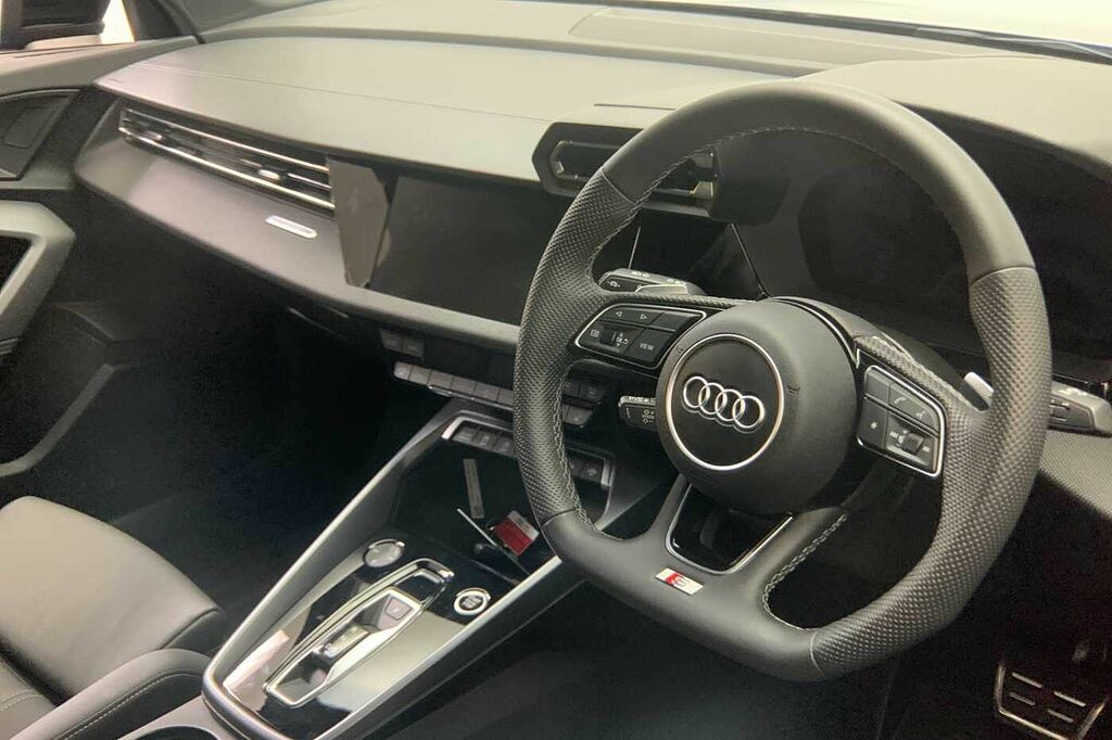 Audi A3 Black Edition 35 Tfsi 150 Ps S Tronic - 2025 HG25FKA Blue #6