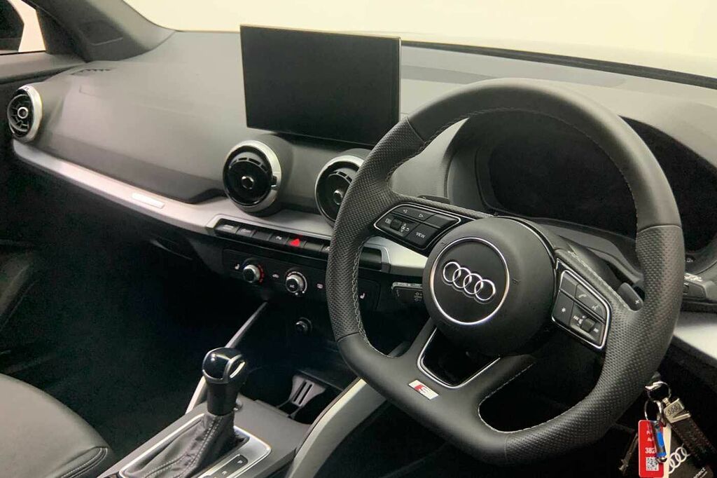 Audi Q2 Black Edition 35 Tfsi 150 Ps S Tronic - 2024 HG24OGJ Black #6