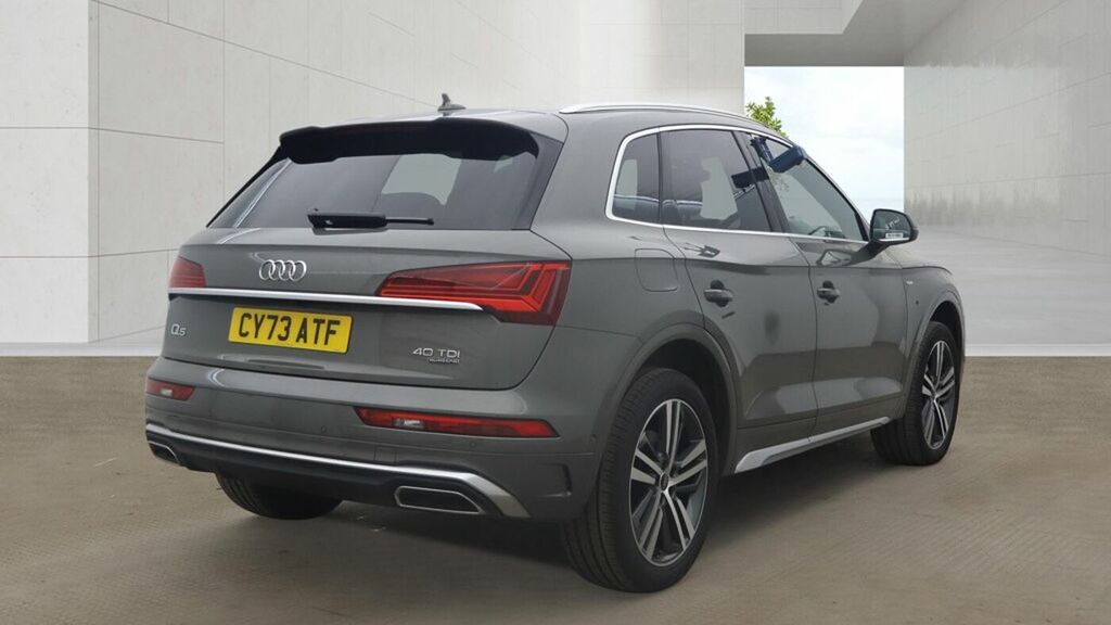 Audi Q5 S Line 40 Tdi Quattro 204 Ps S Tronic - 2024 CY73ATF Grey #4
