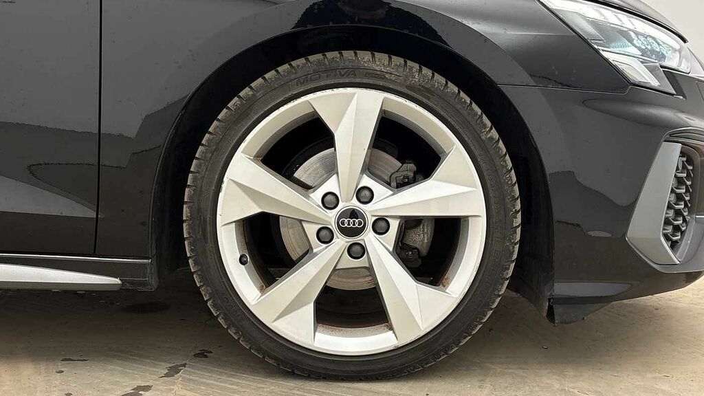 Audi A3 S Line 35 Tfsi 150 Ps S Tronic - 2023 AK23HPC Black #5