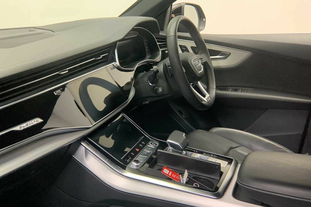 Audi Q8 Suv S Line 50 Tdi Quattro 286 Ps Tiptronic - 2024 Black #2