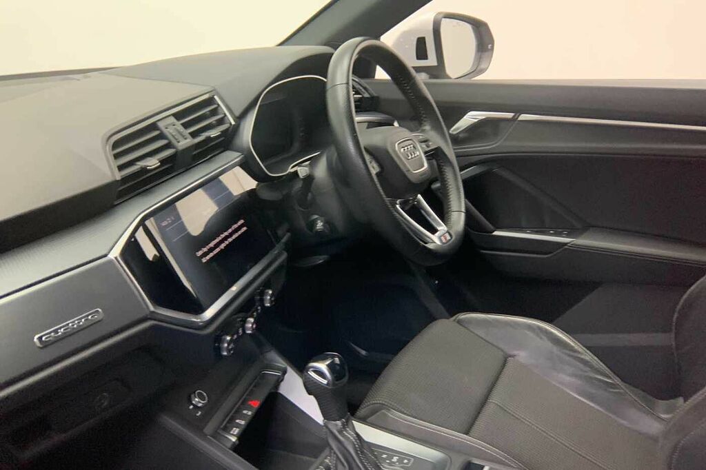 Audi Q3 S Line 45 Tfsi Quattro 230 Ps S Tronic - 2018 AK68MVY White #2