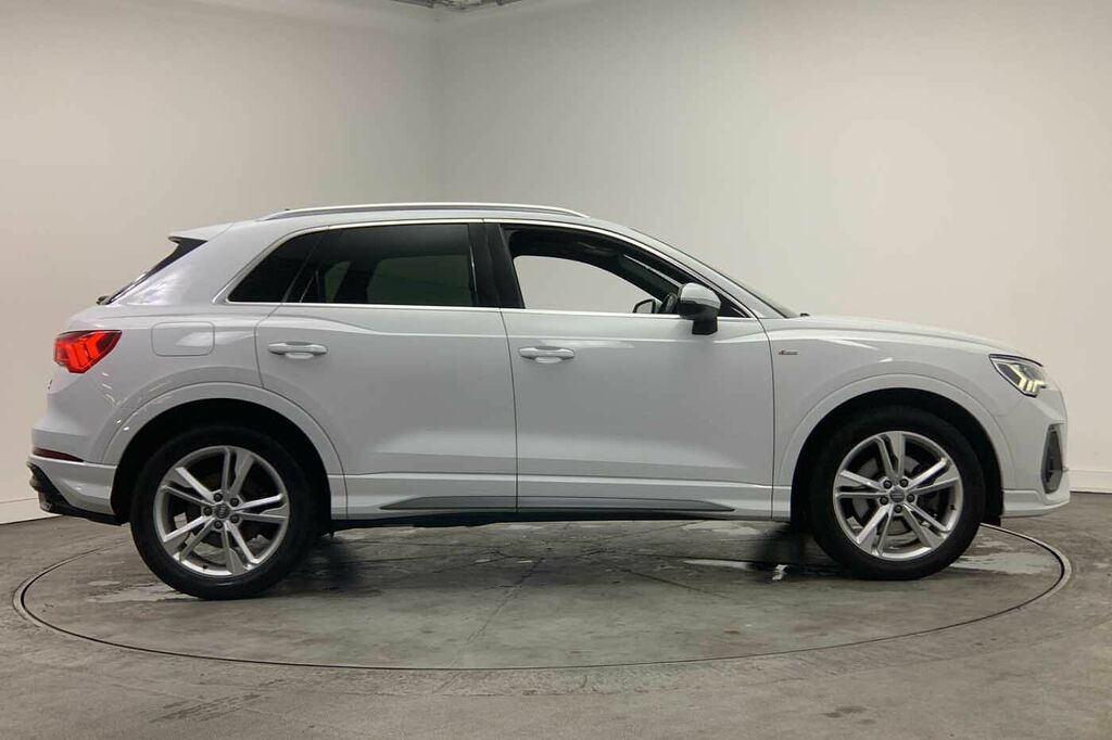 Audi Q3 S Line 45 Tfsi Quattro 230 Ps S Tronic - 2018 AK68MVY White #4