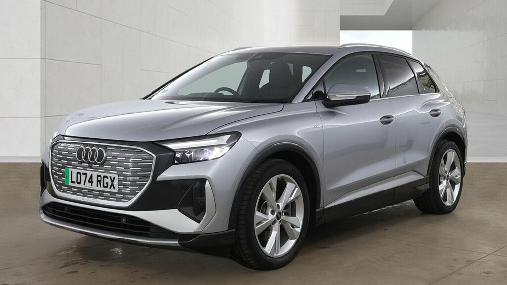 Audi Q4 E Tron Q4 S Line 45 E-tron 210,00 Kw - 2024 LO74RGX Silver #2