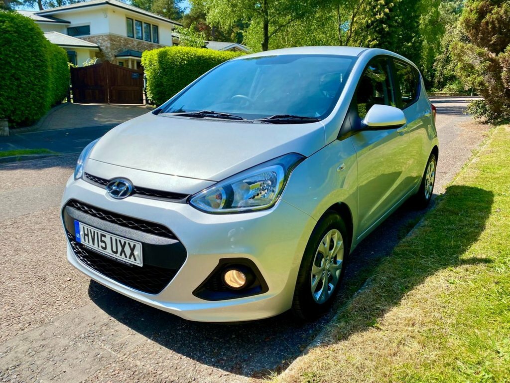 Hyundai I10 1L Se HV15UXX Silver #2