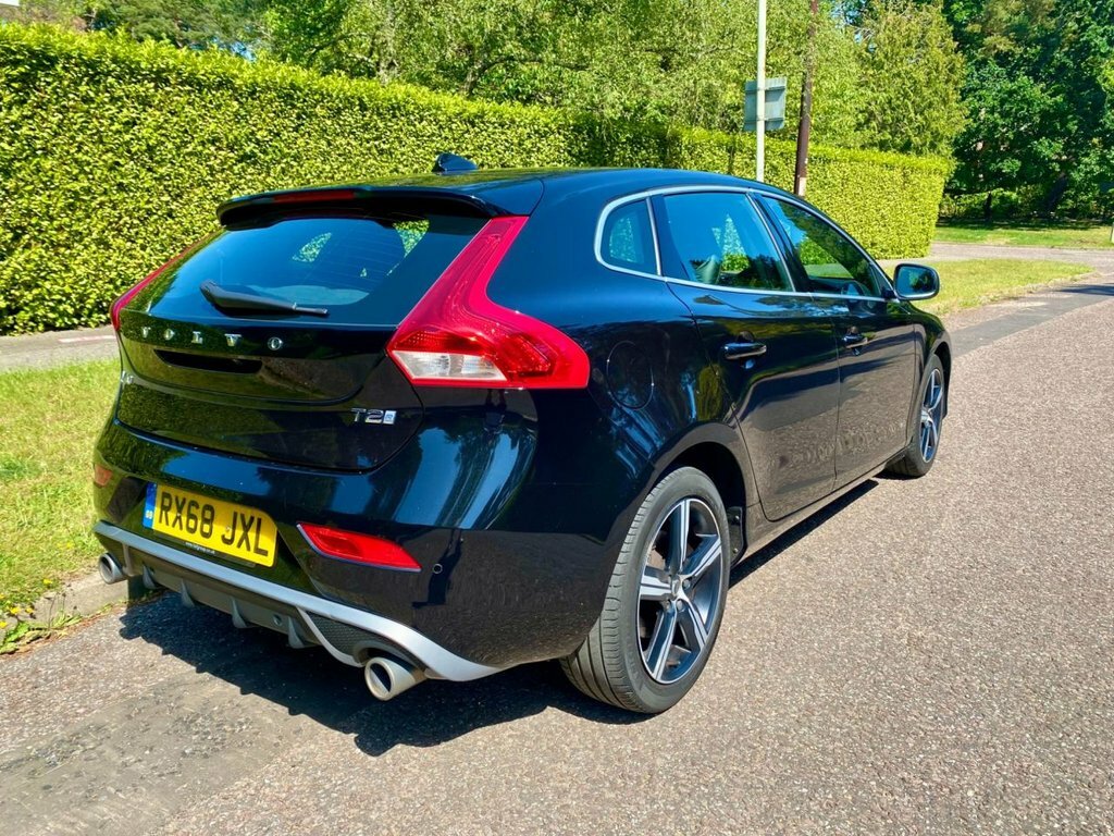 Volvo V40 1.5L R-design Nav Plus RX68JXL Black #6