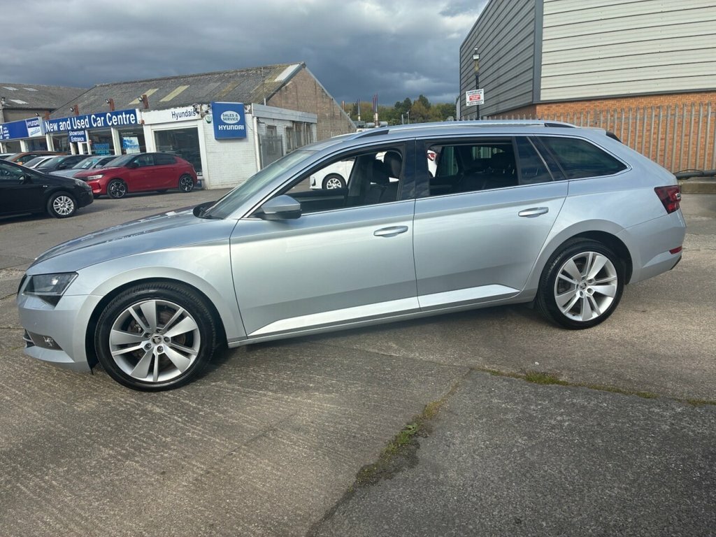 Skoda Superb 2L Se L Executive DA19DFU Silver #3