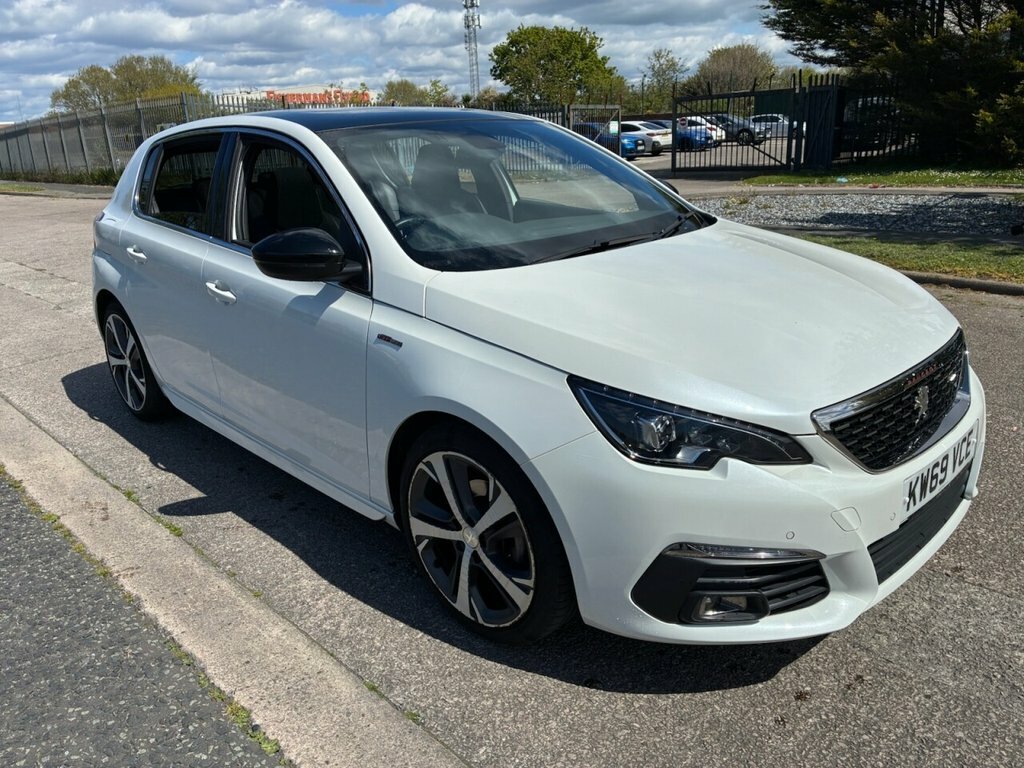 Peugeot 308 1.5L Gt Line White #2