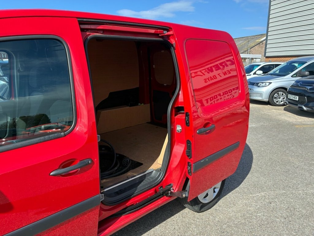 Renault Kangoo Mpv SH70XDA Red #5