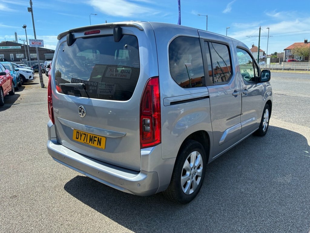 Vauxhall Combo Life 1.5L Edition DY71MFN Grey #6