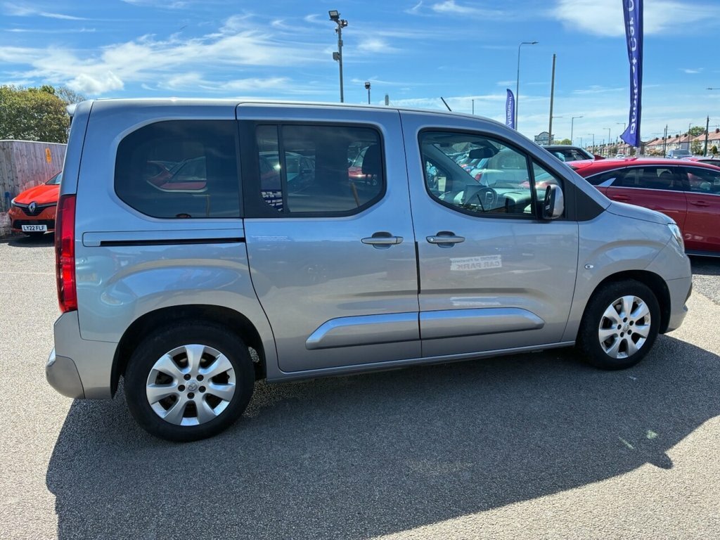 Vauxhall Combo Life 1.5L Edition DY71MFN Grey #4