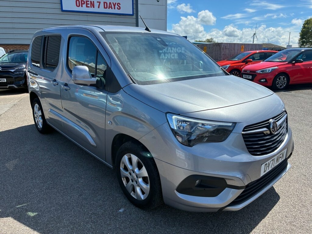 Vauxhall Combo Life 1.5L Edition DY71MFN Grey #2