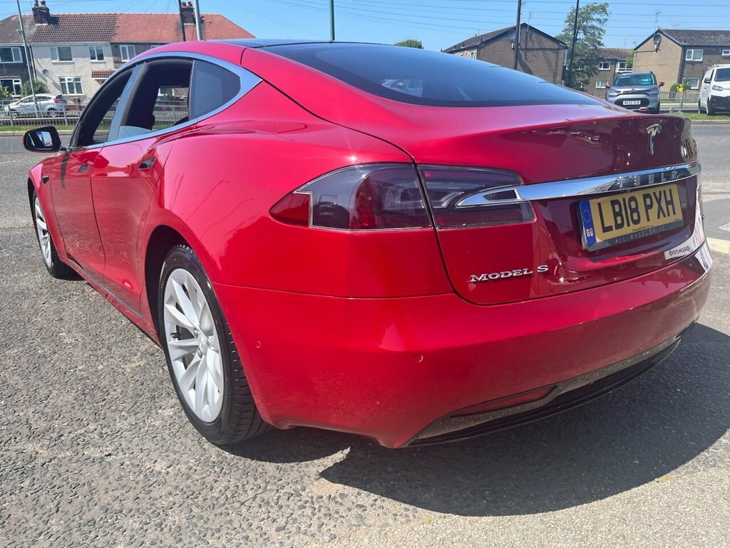 Tesla Model S Hatchback Red #4