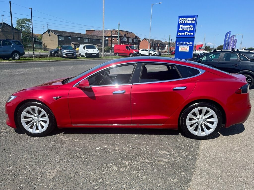Tesla Model S Hatchback Red #6