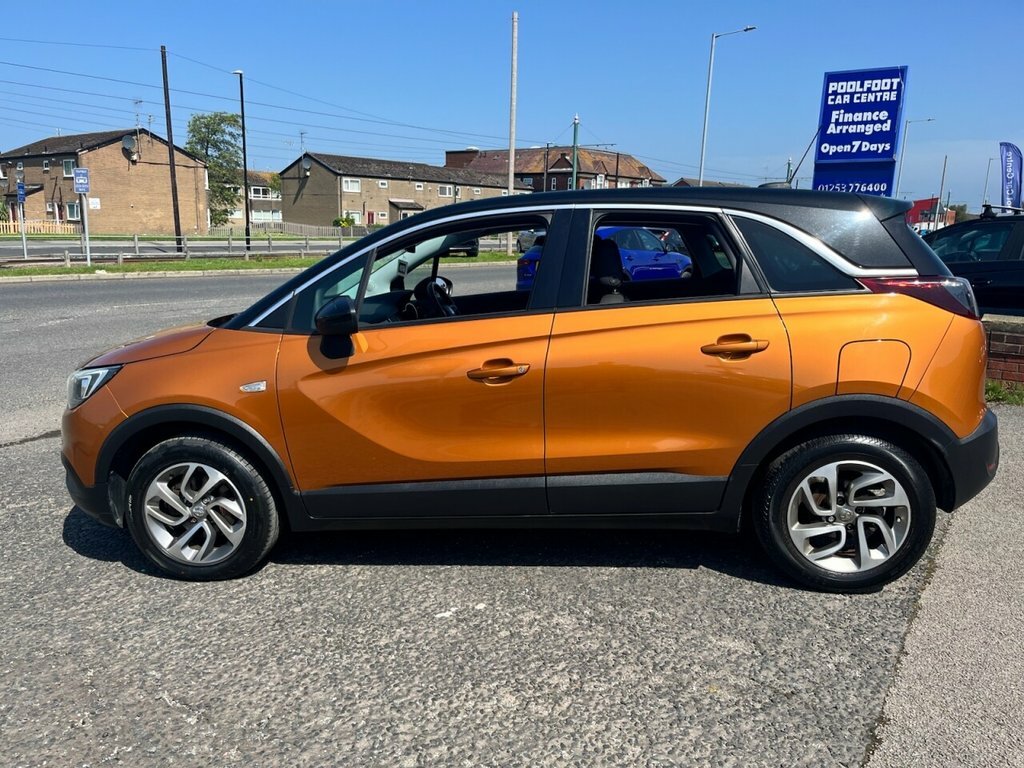 Vauxhall Crossland X 1.6L Tech Line Nav SP18YJM Orange #3