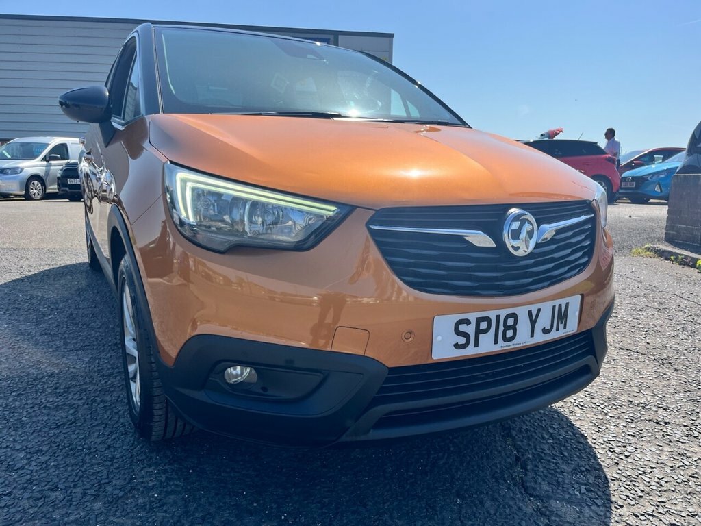 Vauxhall Crossland X 1.6L Tech Line Nav SP18YJM Orange #2
